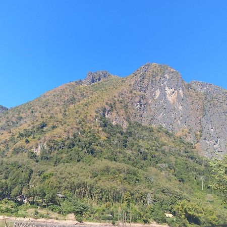 Nongkhiaw Sunrise Guest House חדר תמונה
