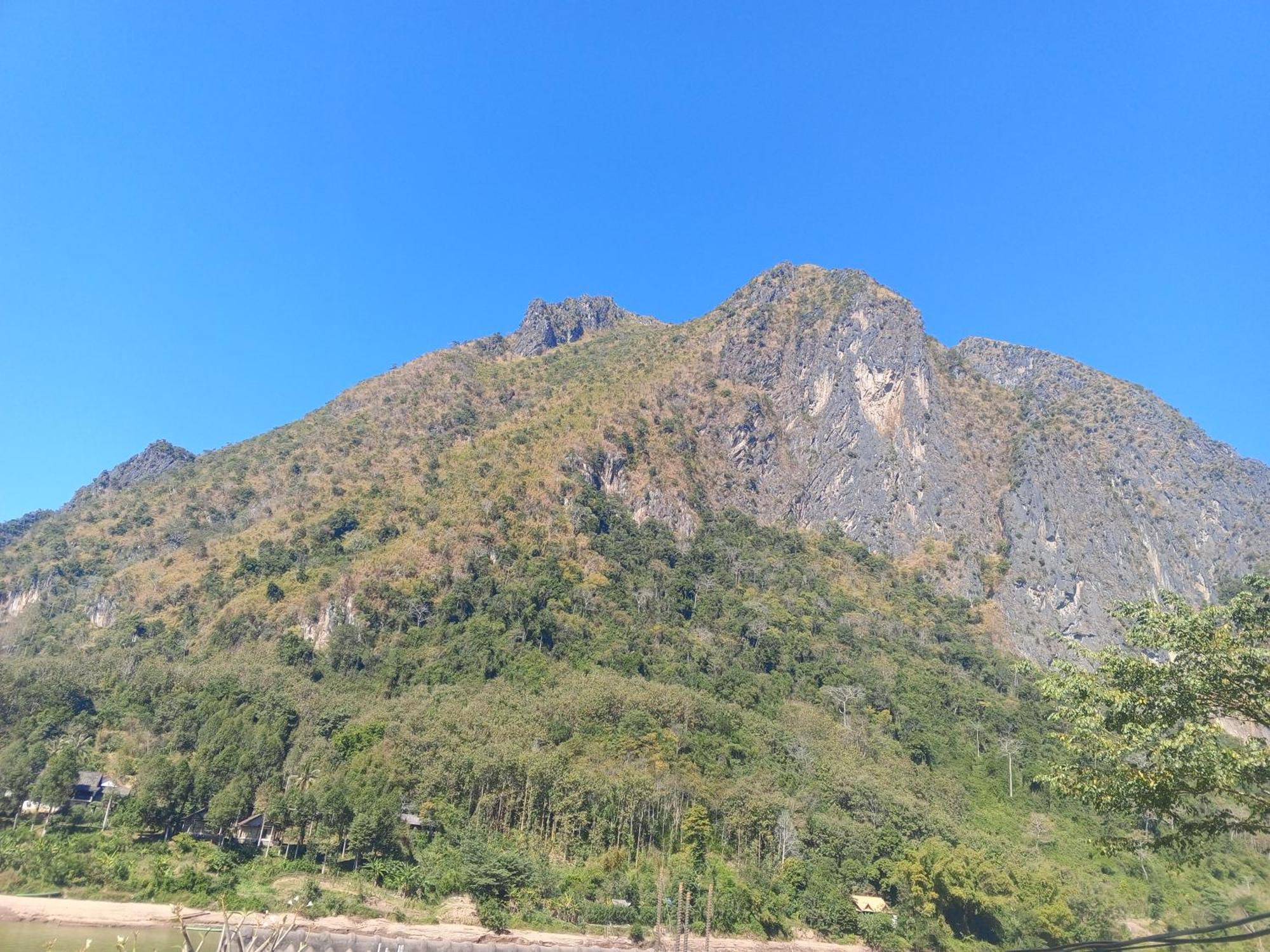 Nongkhiaw Sunrise Guest House חדר תמונה